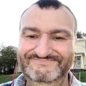 Meet your Posher, Tom